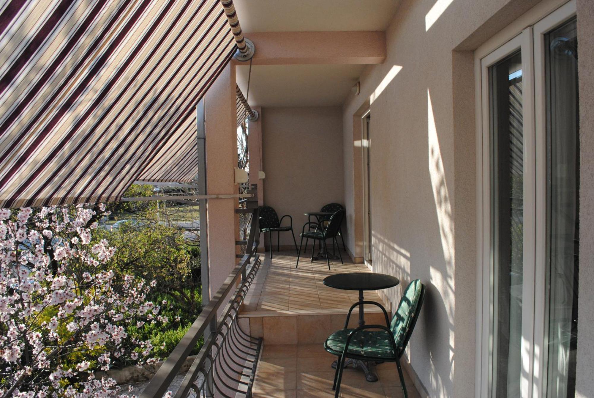 Apartments Natura มาคาร์สกา ภายนอก รูปภาพ